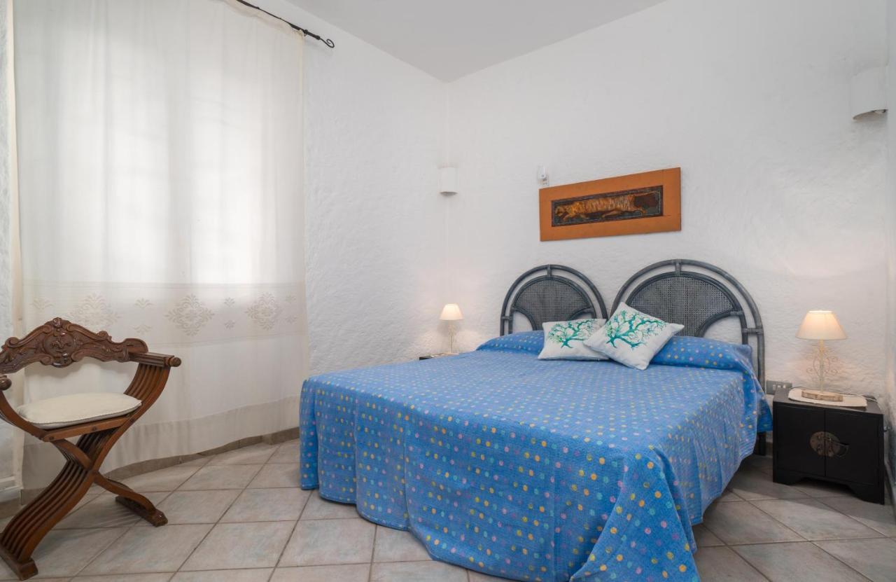 Sardinia Family Villas - Cannigione Beach Apartments Exteriör bild