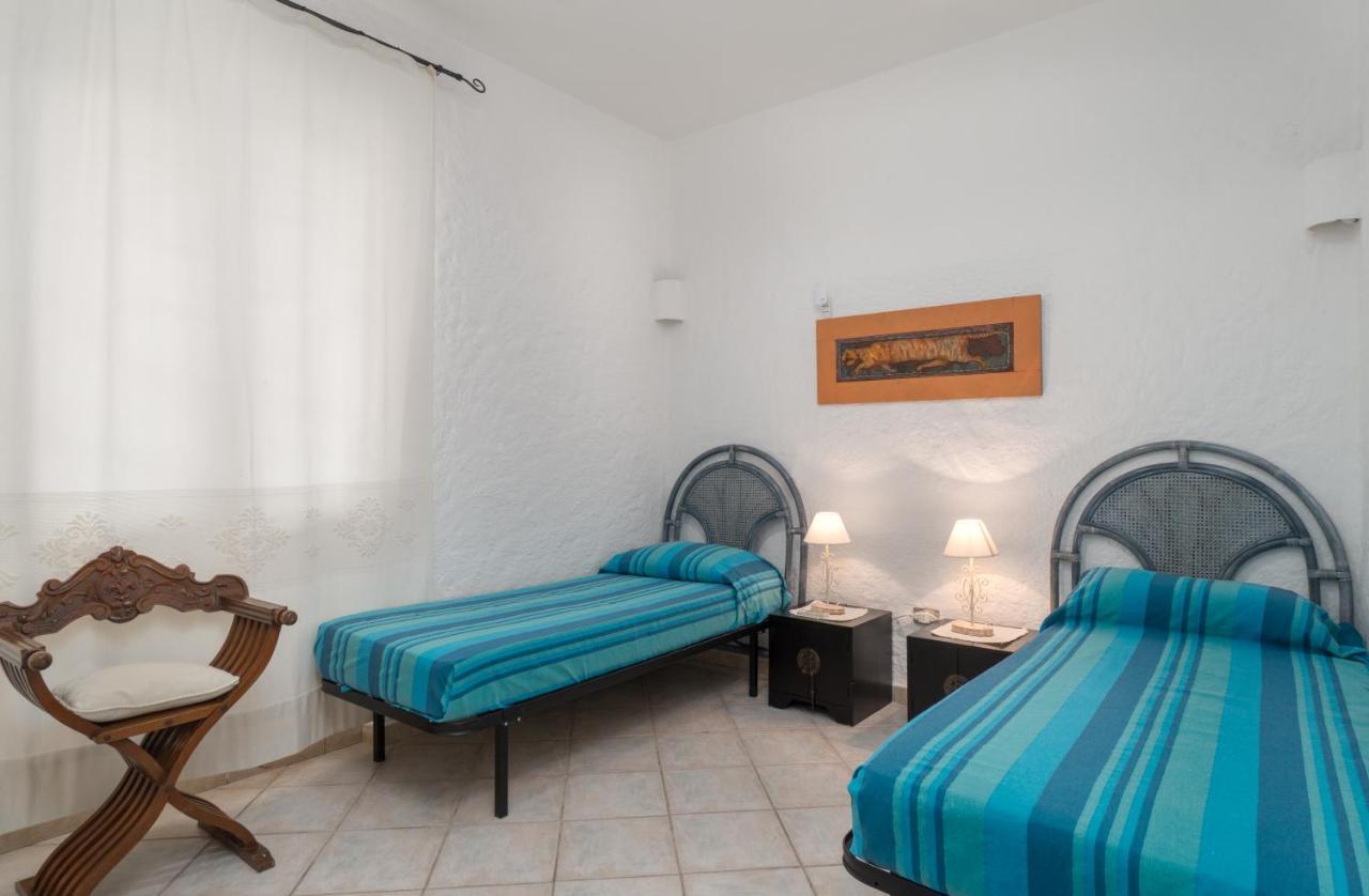 Sardinia Family Villas - Cannigione Beach Apartments Exteriör bild