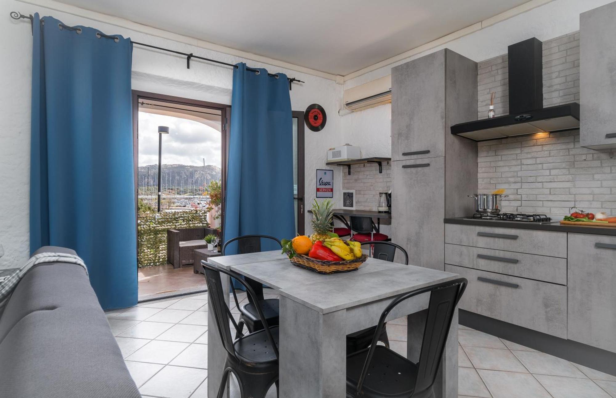 Sardinia Family Villas - Cannigione Beach Apartments Exteriör bild